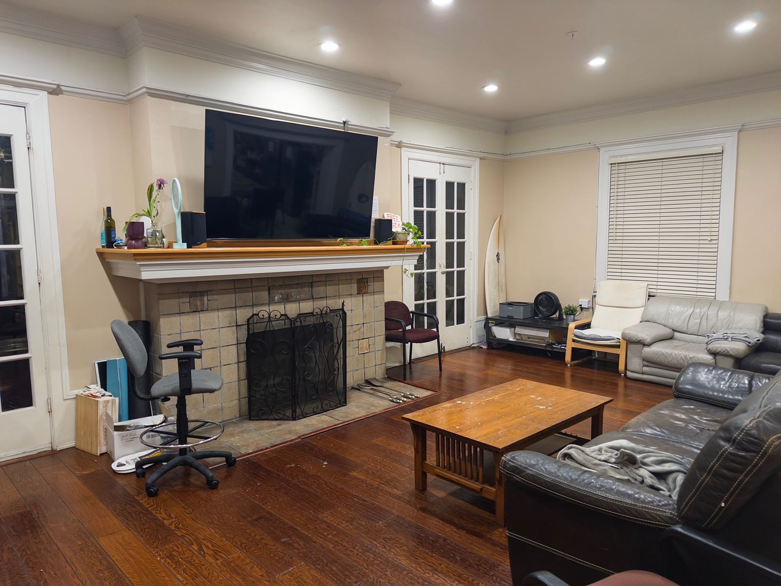 Shared living room at 2728 Haste St